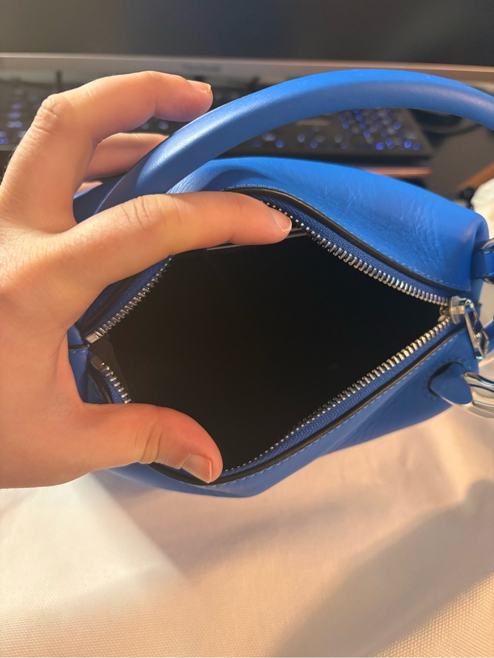 JW Anderson Small Corner Leather Bag in  Vibrant Blue - Picture 7 of 11